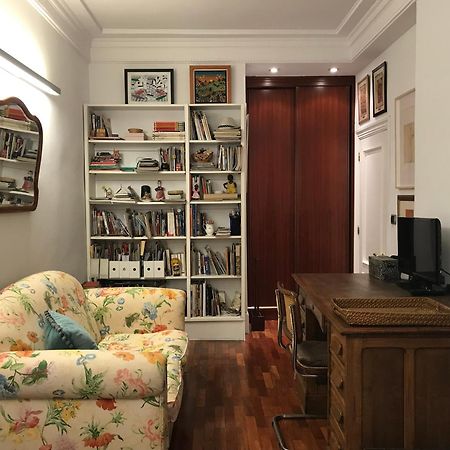 Habitacion Grande Y Confortable Con Bano Privado Junto A Guggenheim Bilbao Exteriör bild