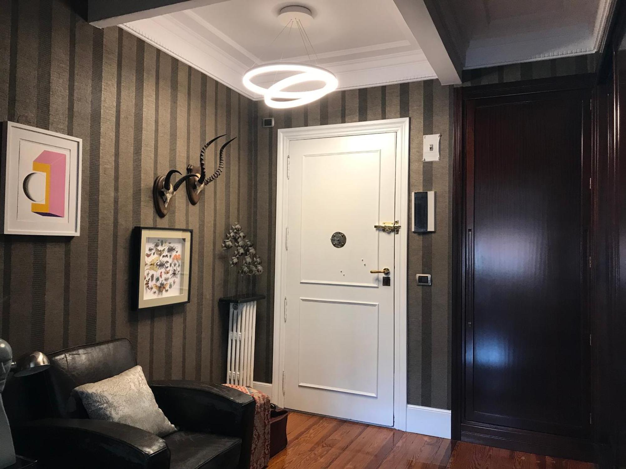 Habitacion Grande Y Confortable Con Bano Privado Junto A Guggenheim Bilbao Exteriör bild